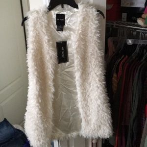 Fur vest